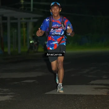 Runner Photo 6038731