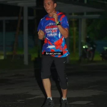 Runner Photo 6038747