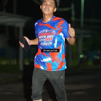 Runner Photo 6038764