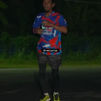 Runner Photo 6038766