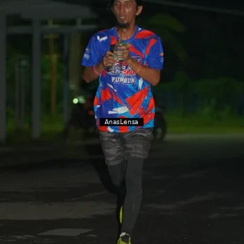 Runner Photo 6038767