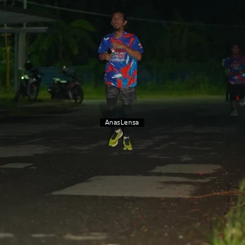 Runner Photo 6038773