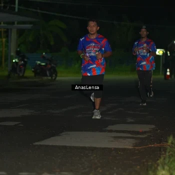 Runner Photo 6038786