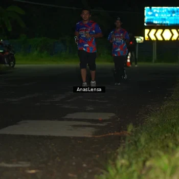 Runner Photo 6038787