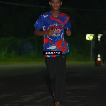 Runner Photo 6038791