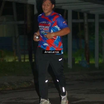 Runner Photo 6038797