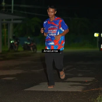 Runner Photo 6038803
