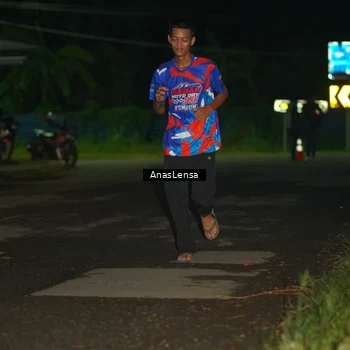Runner Photo 6038806