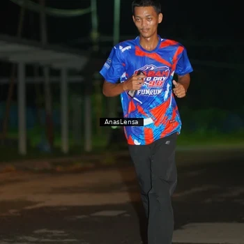 Runner Photo 6038810