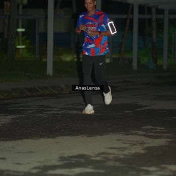 Runner Photo 6038818