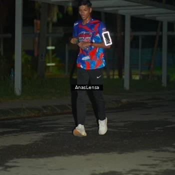 Runner Photo 6038819