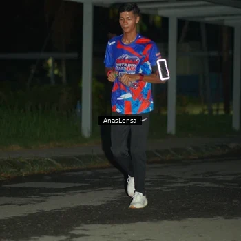 Runner Photo 6038824