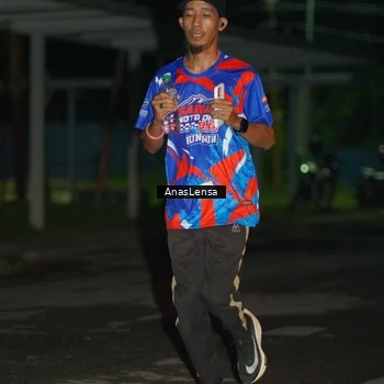 Runner Photo 6038840