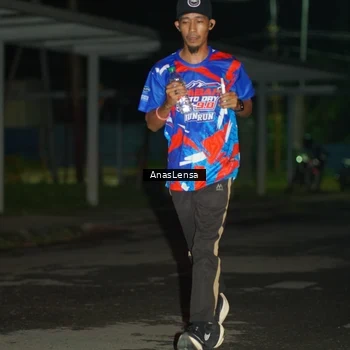 Runner Photo 6038841