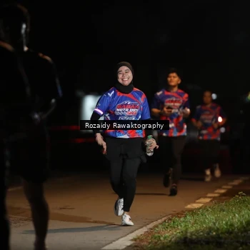 Runner Photo 6038863