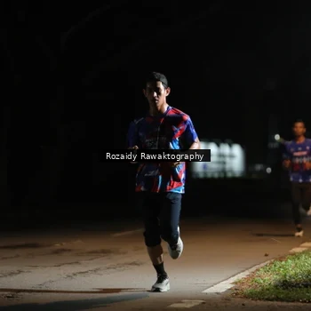 Runner Photo 6038868