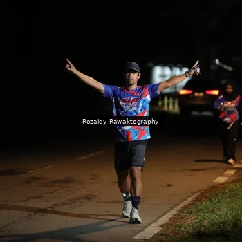 Runner Photo 6038887