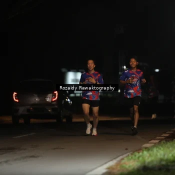 Runner Photo 6038893