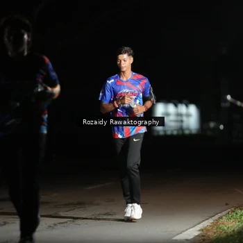 Runner Photo 6038896