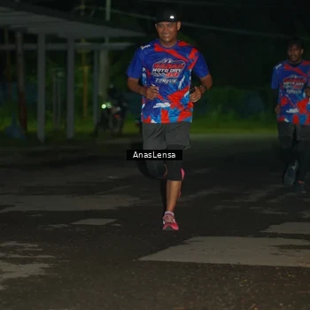 Runner Photo 6038920
