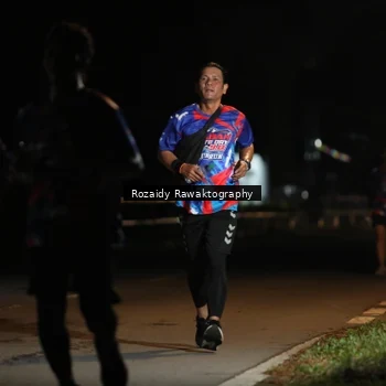 Runner Photo 6038927