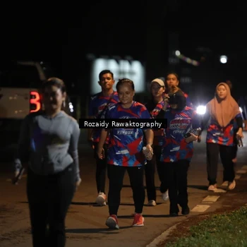 Runner Photo 6038948