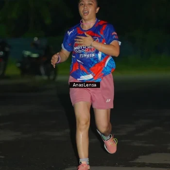 Runner Photo 6038952