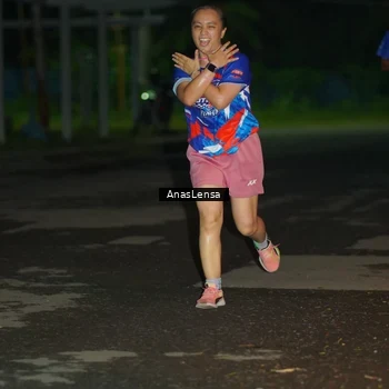 Runner Photo 6038957