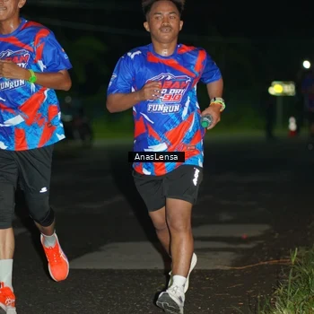 Runner Photo 6038970