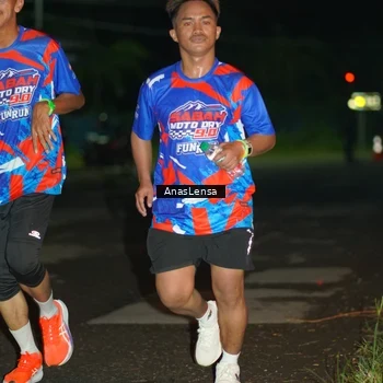 Runner Photo 6038973