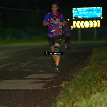 Runner Photo 6038980