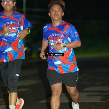Runner Photo 6038989