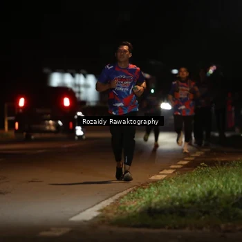 Runner Photo 6038995