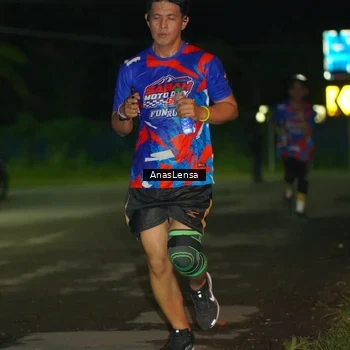 Runner Photo 6039001