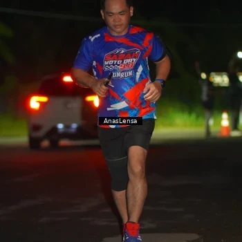 Runner Photo 6039015