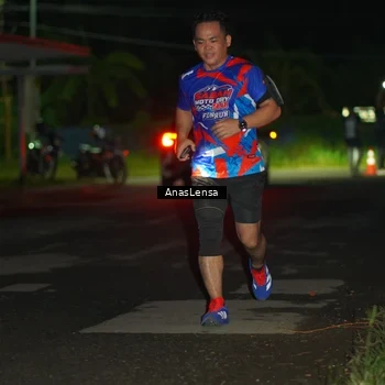 Runner Photo 6039025