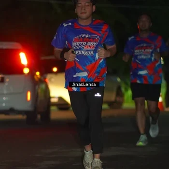 Runner Photo 6039026