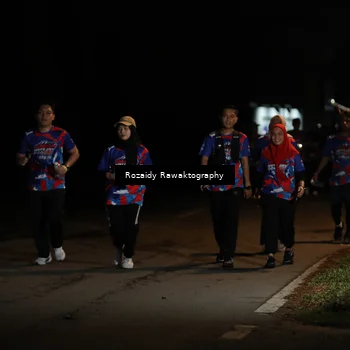 Runner Photo 6039036