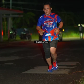 Runner Photo 6039038