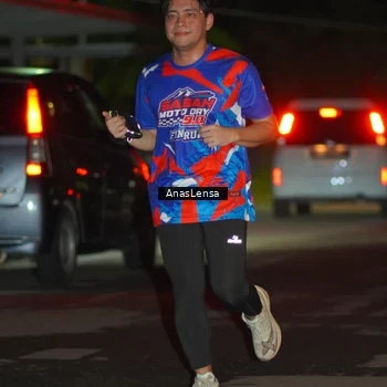 Runner Photo 6039051