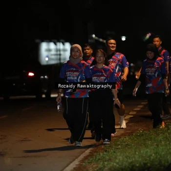Runner Photo 6039052