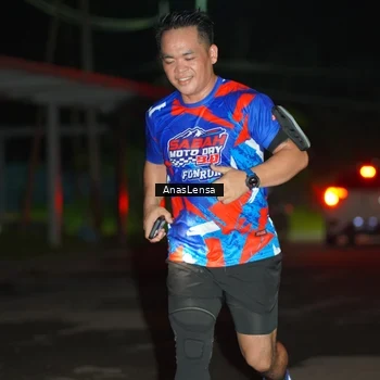 Runner Photo 6039057