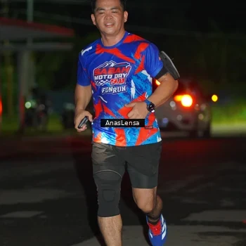 Runner Photo 6039060