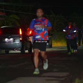 Runner Photo 6039067