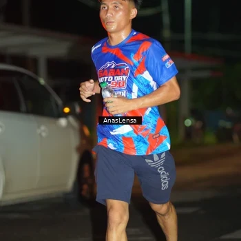 Runner Photo 6039072