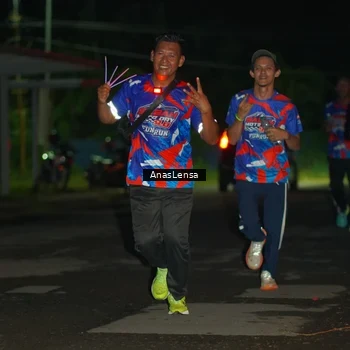Runner Photo 6039073