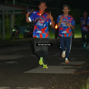 Runner Photo 6039076