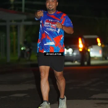 Runner Photo 6039077