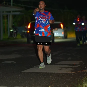 Runner Photo 6039078