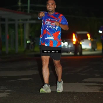Runner Photo 6039080